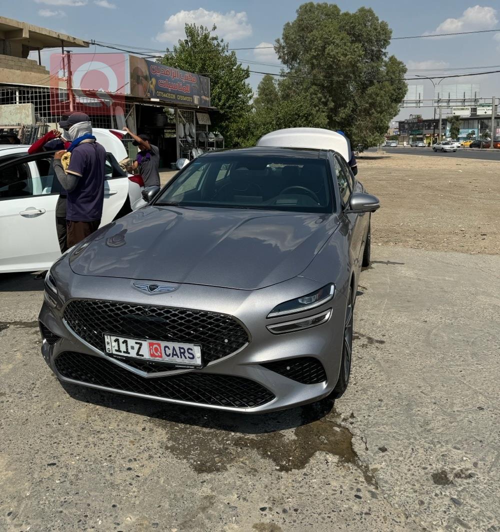 جنسس G70